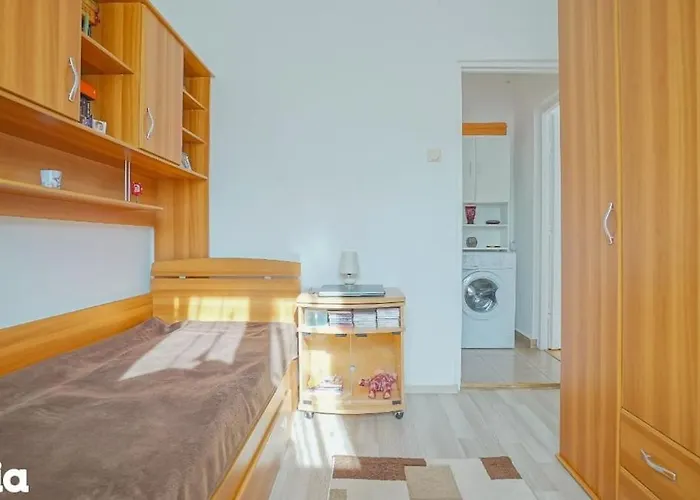 Quiet Cozy - Shared - Train & Airport